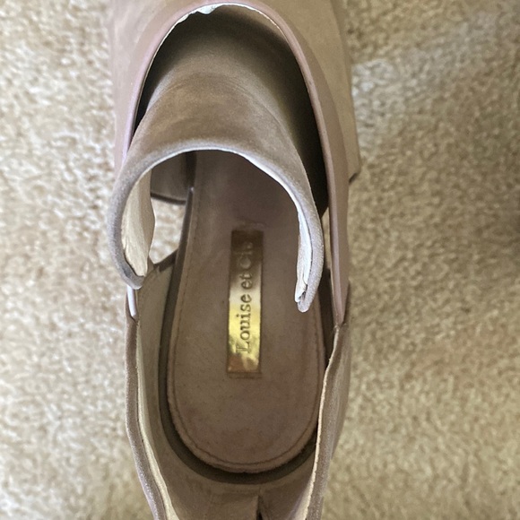 Louise et Cie (Vince Camuto) - open toe booties. - Picture 2 of 6